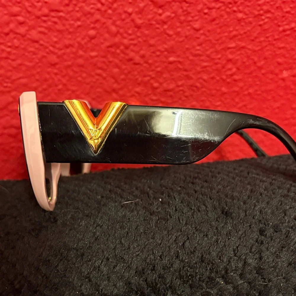 Louis Vuitton My Fair Lady Sunglasses, 100% AUTHENTIC!! - Picture 3 of 16